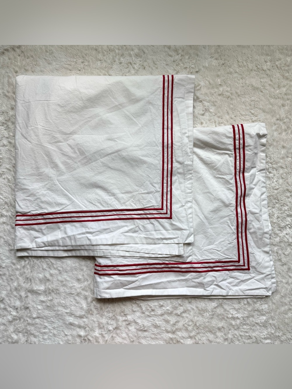 Pine Cone Hill Annie Selke Set of 2 Euro Shams 26”x26” White Red Minimalist